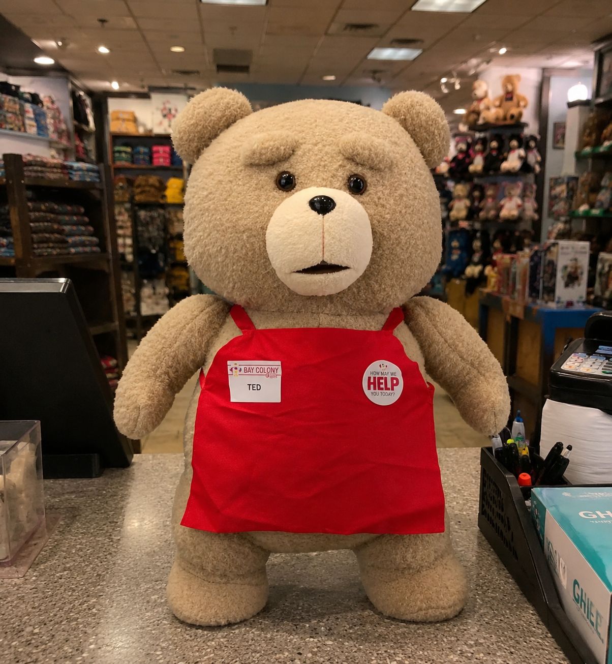Oso ted, peluche con traje y mandil